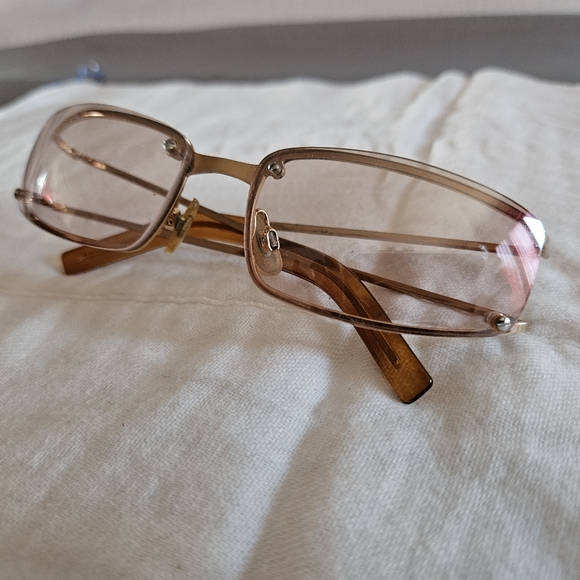 Woman's Pink Gold tinted Sunglasses - Picture 2 of 7